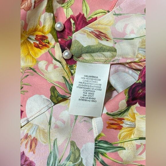 ALICE + OLIVIA Faux Pearl Floral Blouse size M - Picture 15 of 15